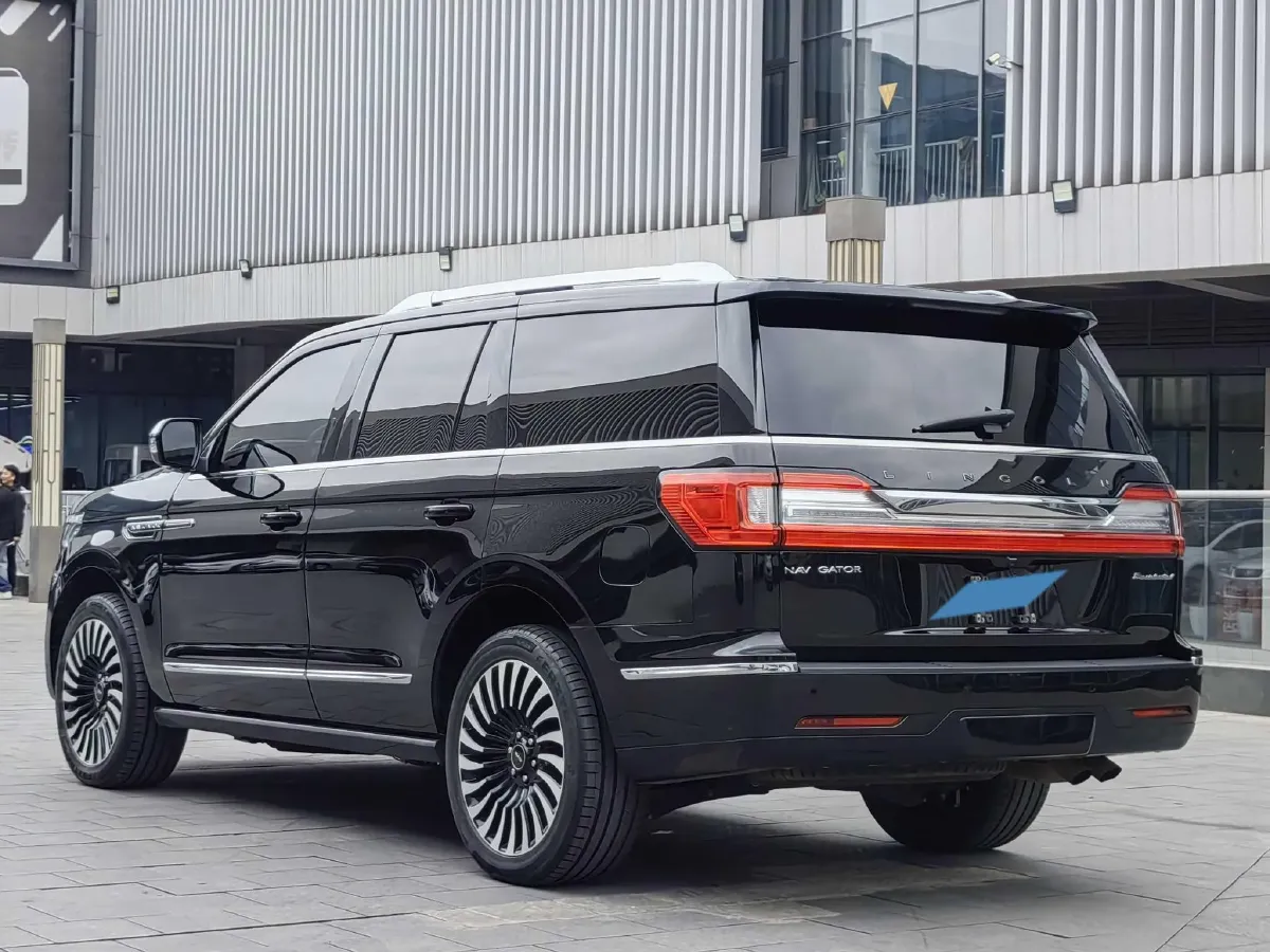 2020 Lincoln Navigator 3.5T 388HP V6 10AT,autocango,china used car exporter,china ev exporter,chinese used car exporter,chinese used ev exporter