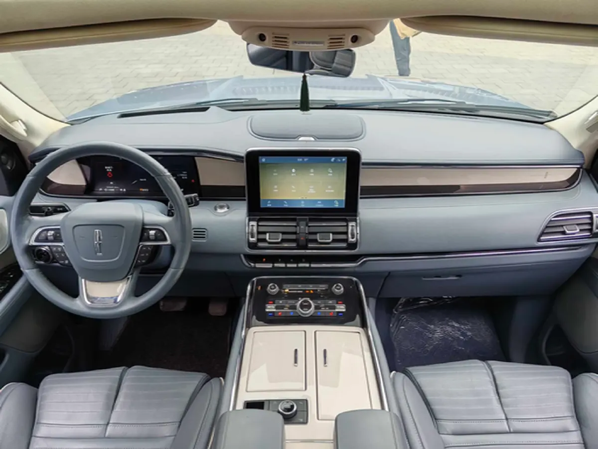 2020 Lincoln Navigator 3.5T 388HP V6 10AT,autocango,china used car exporter,china ev exporter,chinese used car exporter,chinese used ev exporter