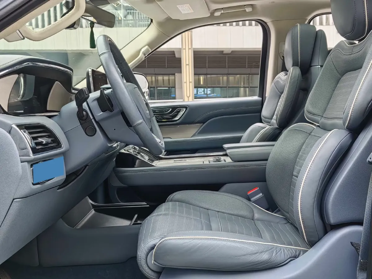 2020 Lincoln Navigator 3.5T 388HP V6 10AT,autocango,china used car exporter,china ev exporter,chinese used car exporter,chinese used ev exporter