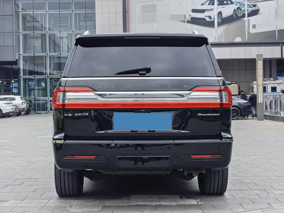 2020 Lincoln Navigator 3.5T 388HP V6 10AT,autocango,china used car exporter,china ev exporter,chinese used car exporter,chinese used ev exporter