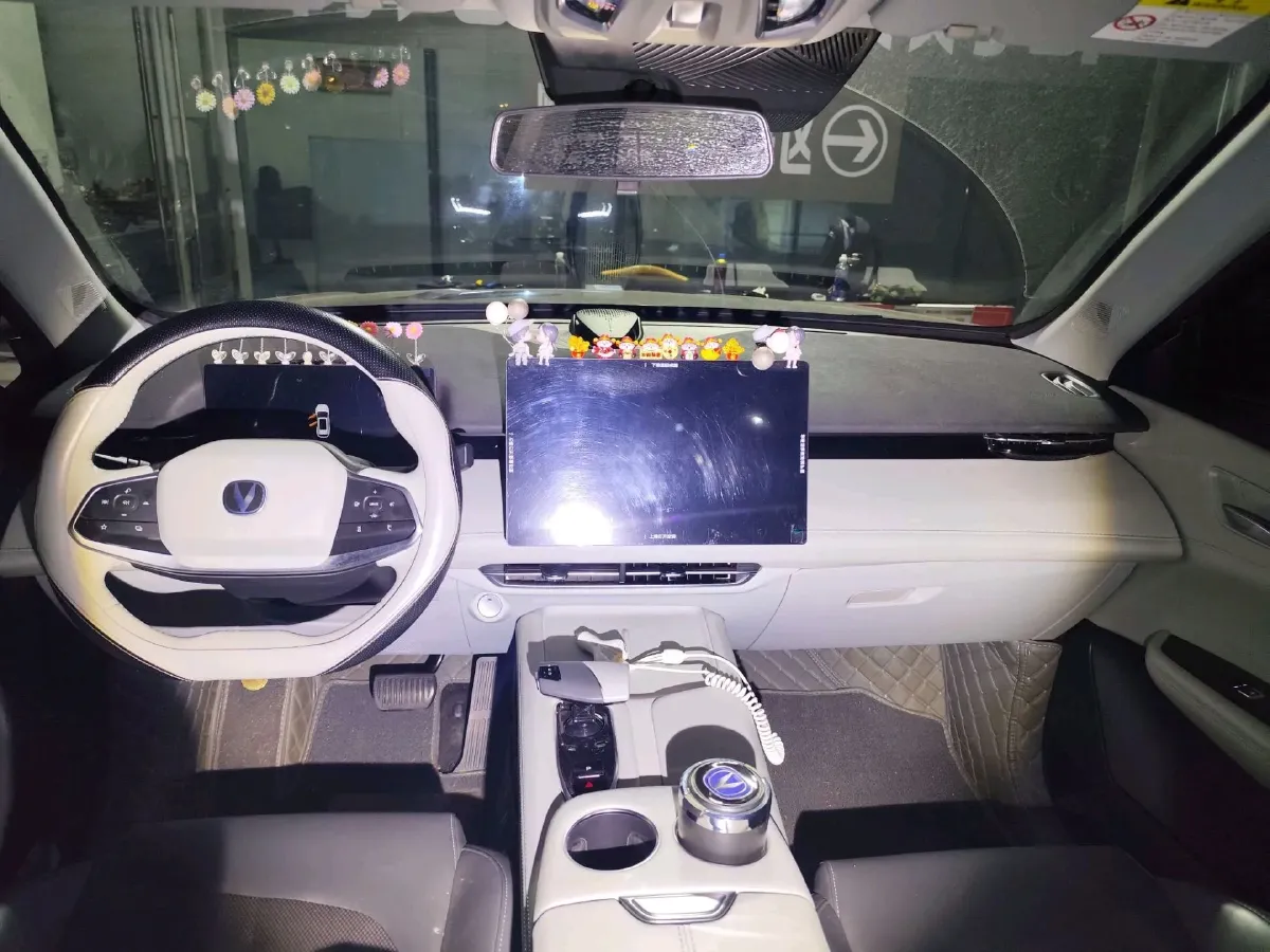 2025 ChangAn UNI-Z 1.5T 188HP L4 7DCT,autocango,china used car exporter,china ev exporter,chinese used car exporter,chinese used ev exporter