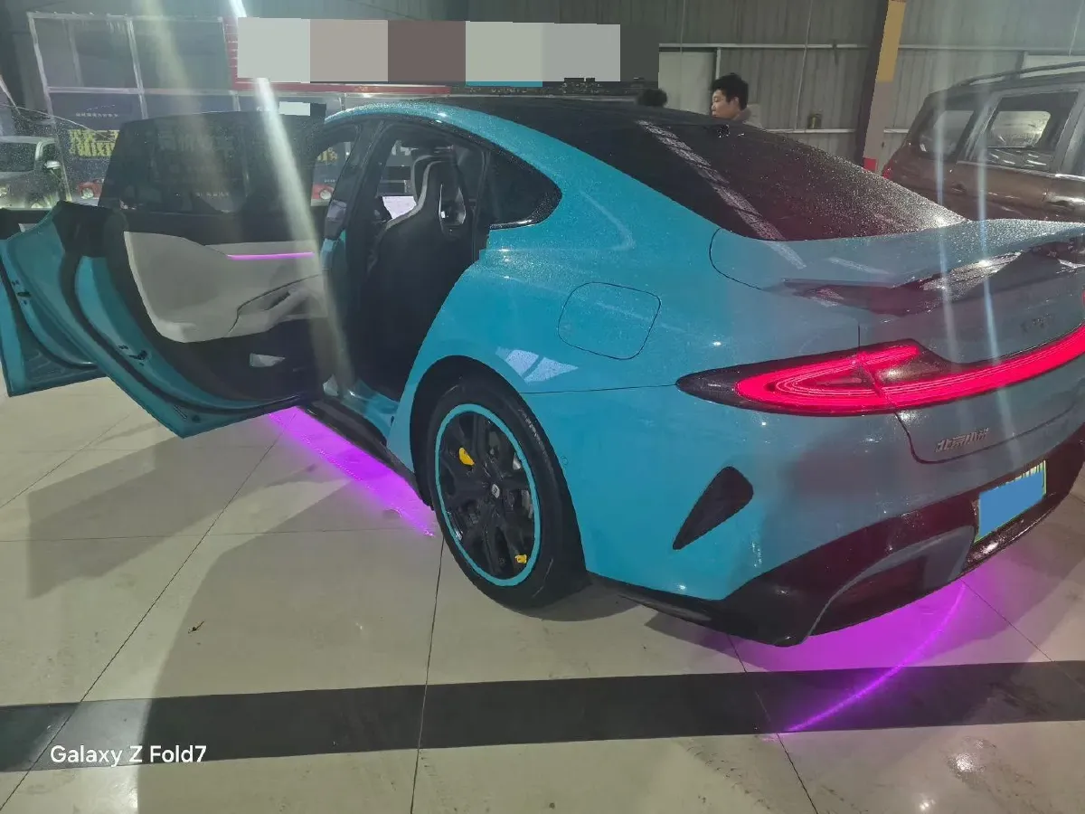 2024 MI SU7 BEV 73.6KWH,autocango,china used car exporter,china ev exporter,chinese used car exporter,chinese used ev exporter