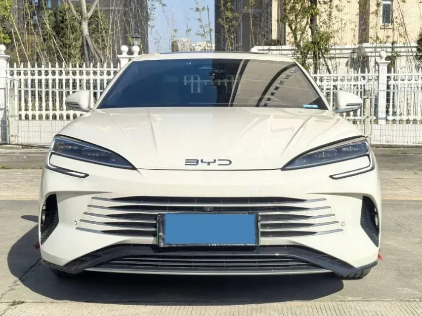 2025 BYD Seal07 DM-i 1.5L 101HP L4 E-CVT PHEV 17.6KWH,autocango,china used car exporter,china ev exporter,chinese used car exporter,chinese used ev exporter