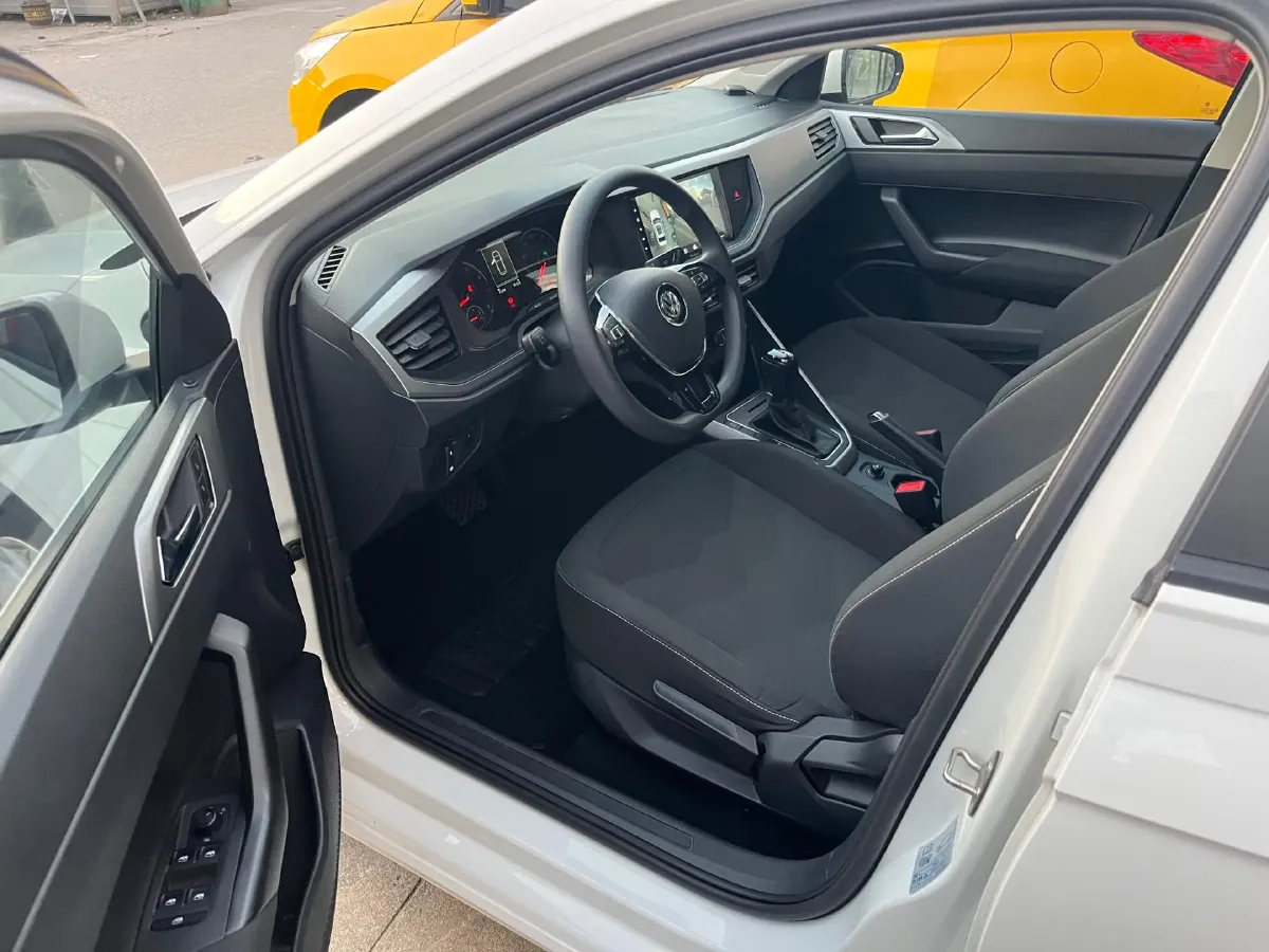 2019 Volkswagen Polo 1.5L 113HP L4 6AT,autocango,china used car exporter,china ev exporter,chinese used car exporter,chinese used ev exporter