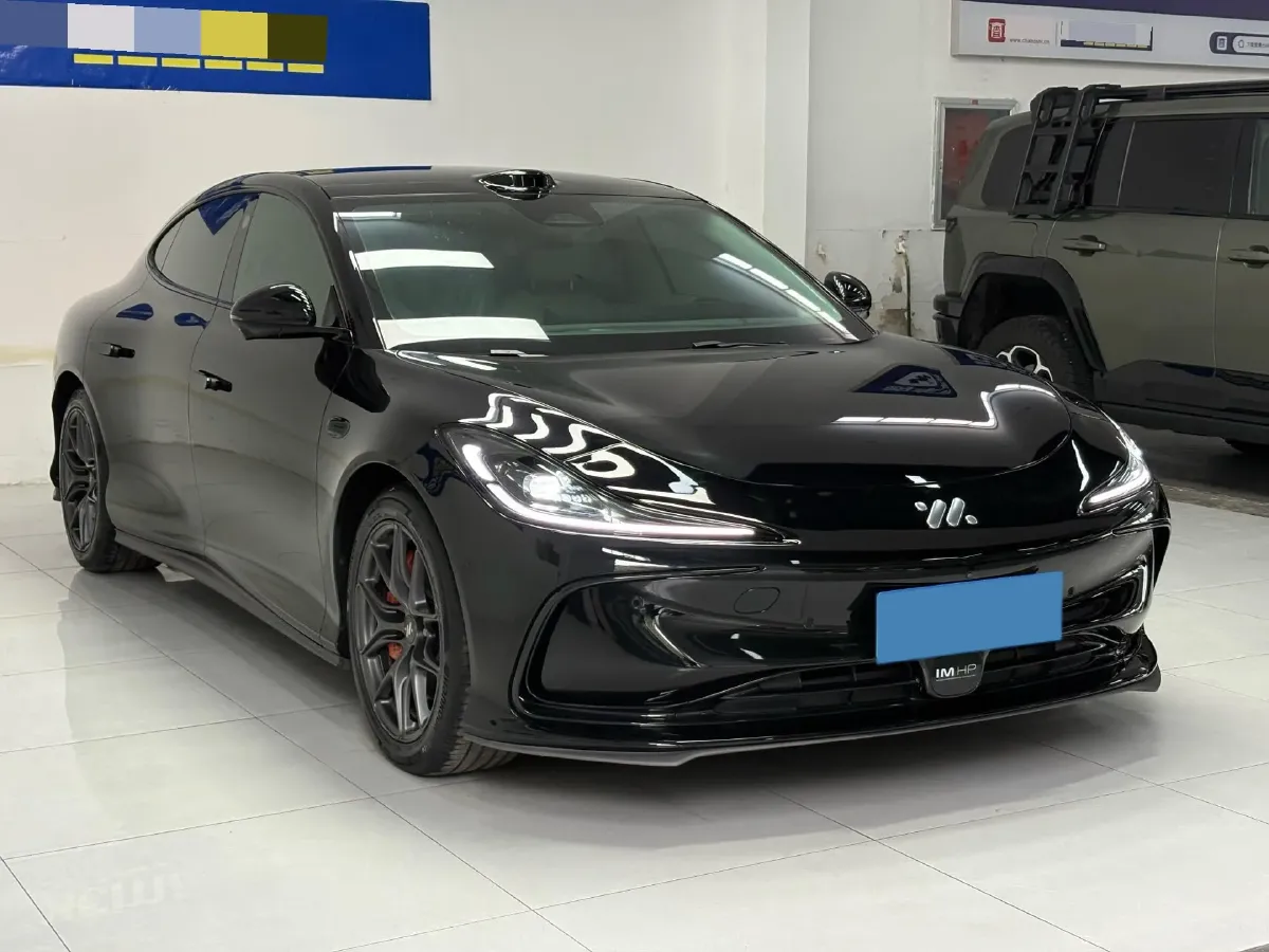 2024 IM L6 BEV 75KWH,autocango,china used car exporter,china ev exporter,chinese used car exporter,chinese used ev exporter