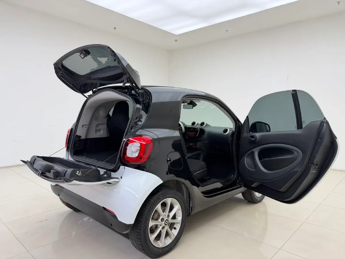 2018 HuangHai JiaoLong 2.4L 143HP L4 5AT,autocango,china used car exporter,china ev exporter,chinese used car exporter,chinese used ev exporter