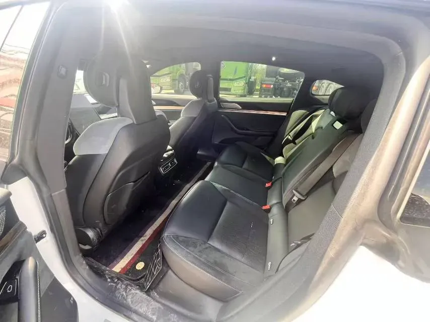 2022 MAXUS D90 Pro 2.0T 218HP L4 8AT,autocango,china used car exporter,china ev exporter,chinese used car exporter,chinese used ev exporter