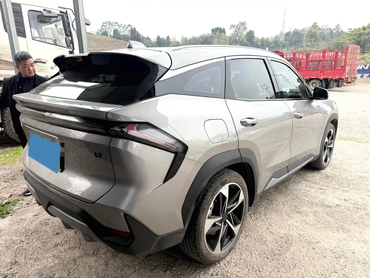2023 Geely Galaxy L7 1.5T 163HP L4 3DHT PHEV 18.7KWH,autocango,china used car exporter,china ev exporter,chinese used car exporter,chinese used ev exporter