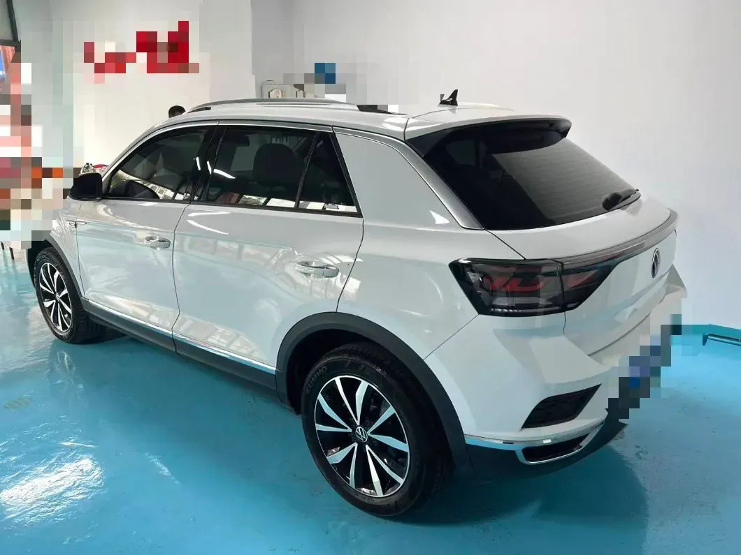2023 Volkswagen T-Roc 1.4T 150HP L4 7DCT,autocango,china used car exporter,china ev exporter,chinese used car exporter,chinese used ev exporter