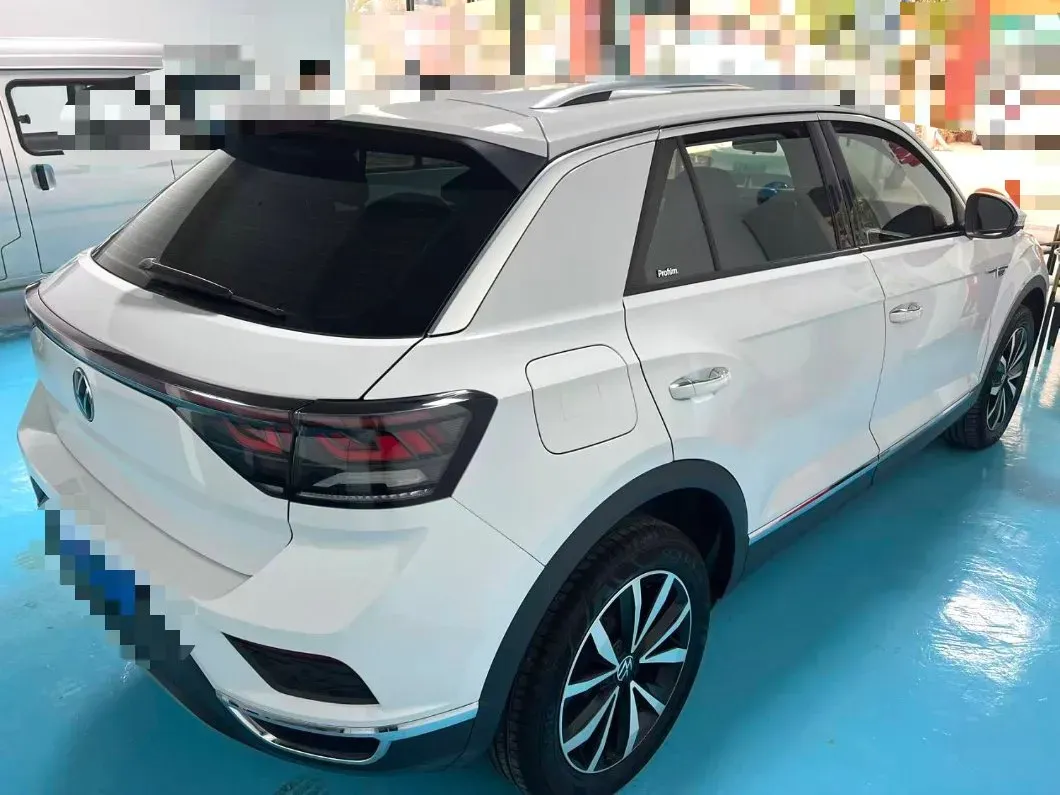 2023 Volkswagen T-Roc 1.4T 150HP L4 7DCT,autocango,china used car exporter,china ev exporter,chinese used car exporter,chinese used ev exporter