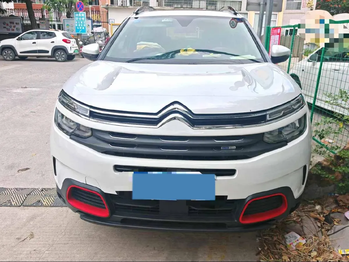 2020 Citroen C5 Aircross 1.6T 170HP L4 6AT,autocango,china used car exporter,china ev exporter,chinese used car exporter,chinese used ev exporter