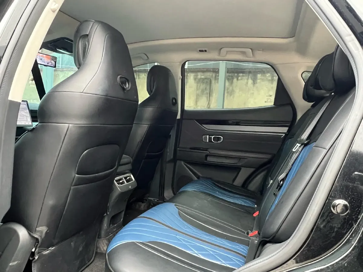 2024 Jetour DASHING 1.5T 156HP L4 6DCT,autocango,china used car exporter,china ev exporter,chinese used car exporter,chinese used ev exporter