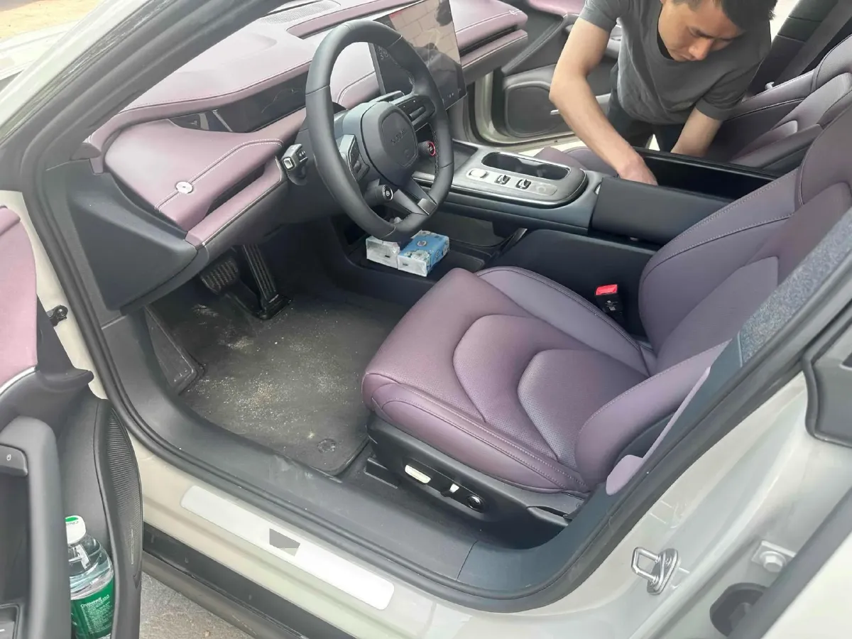 2024 MI SU7 BEV 73.6KWH,autocango,china used car exporter,china ev exporter,chinese used car exporter,chinese used ev exporter