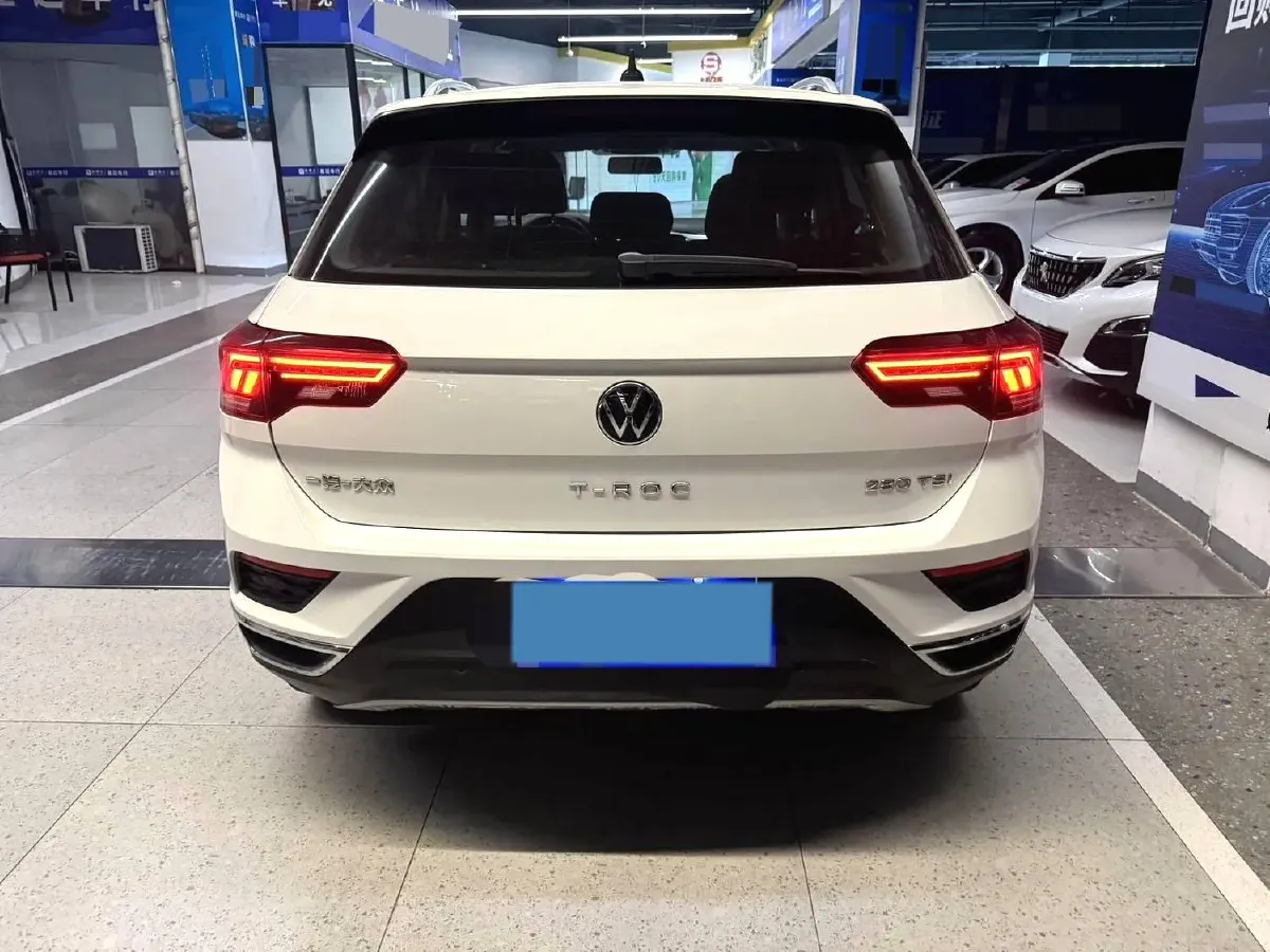 2022 Volkswagen T-Roc 1.4T 150HP L4 7DCT,autocango,china used car exporter,china ev exporter,chinese used car exporter,chinese used ev exporter
