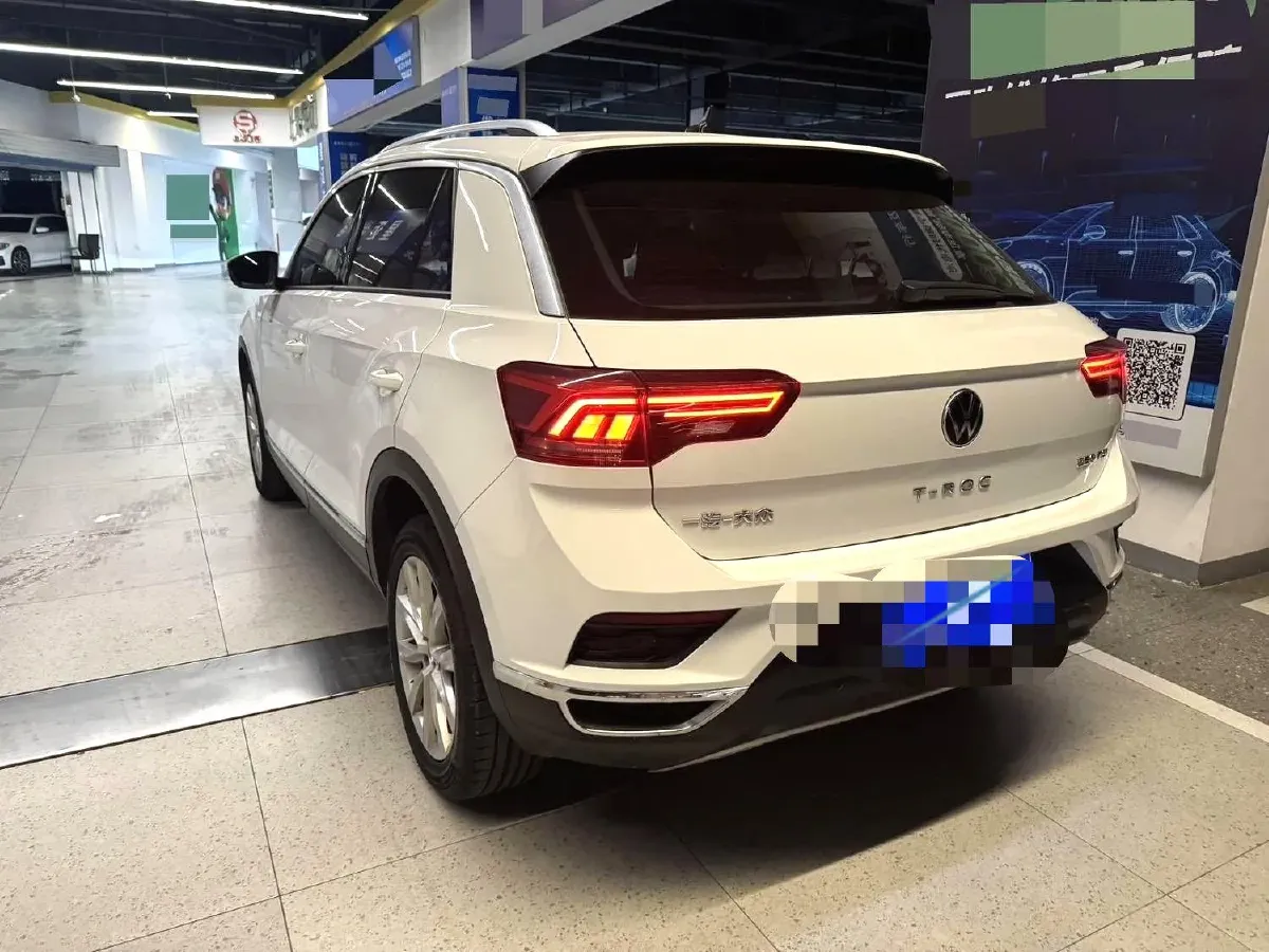 2022 Volkswagen T-Roc 1.4T 150HP L4 7DCT,autocango,china used car exporter,china ev exporter,chinese used car exporter,chinese used ev exporter