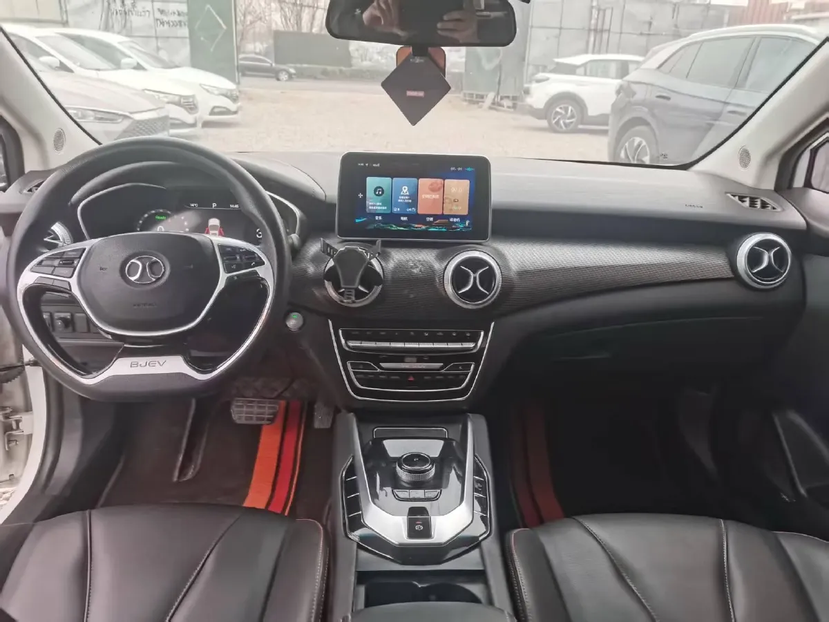 2018 BeiJing Auto EU5 BEV 53.66KWH,autocango,china used car exporter,china ev exporter,chinese used car exporter,chinese used ev exporter