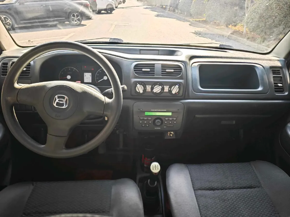 2019 Karry K50 1.5L 109HP L4 5MT,autocango,china used car exporter,china ev exporter,chinese used car exporter,chinese used ev exporter