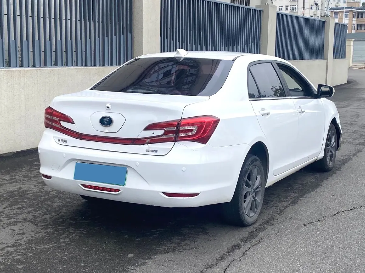 2017 BYD Qin 1.5T 154HP L4 6DCT PHEV 15.2KWH,autocango,china used car exporter,china ev exporter,chinese used car exporter,chinese used ev exporter