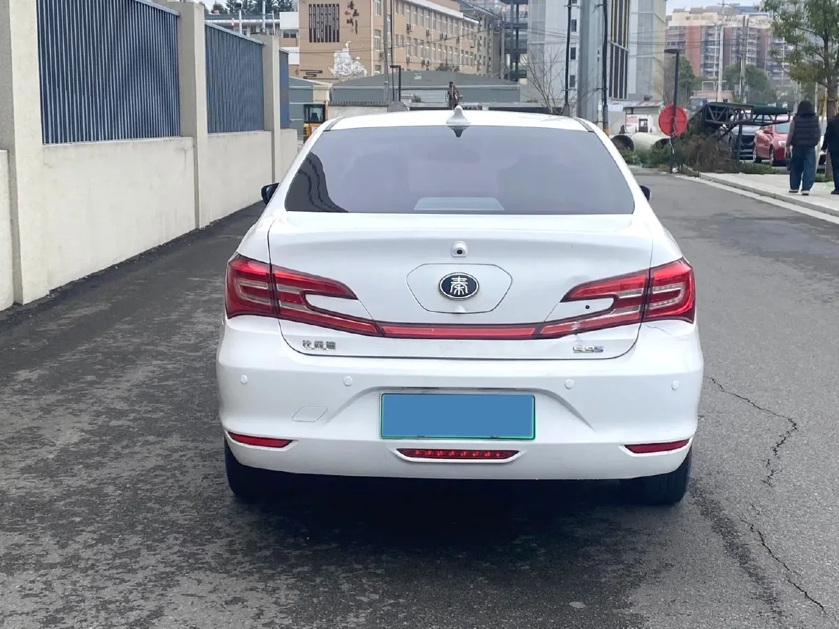 2017 BYD Qin 1.5T 154HP L4 6DCT PHEV 15.2KWH,autocango,china used car exporter,china ev exporter,chinese used car exporter,chinese used ev exporter