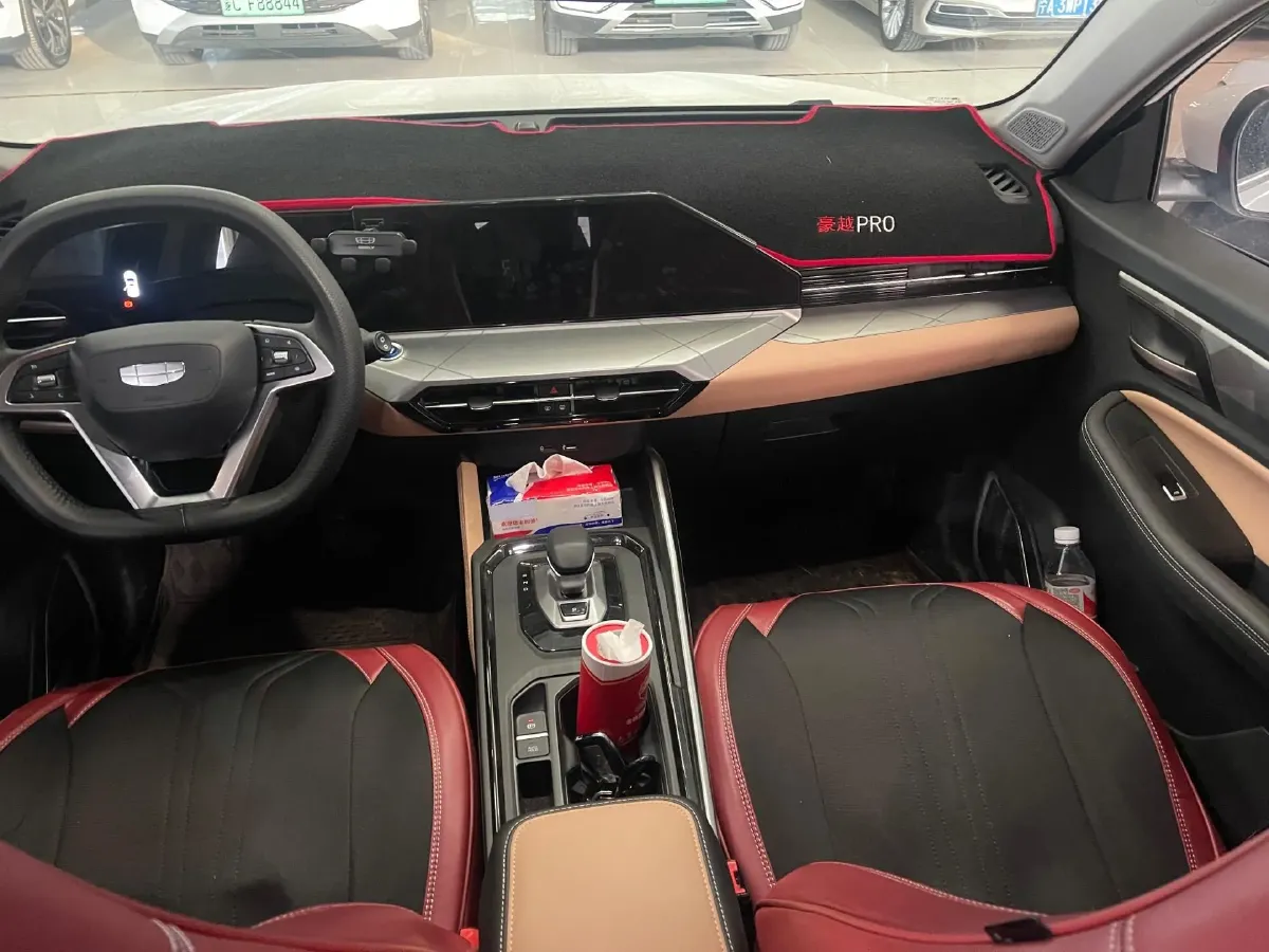 2024 Geely OkavangoPRO 1.5T 181HP L4 7DCT,autocango,china used car exporter,china ev exporter,chinese used car exporter,chinese used ev exporter