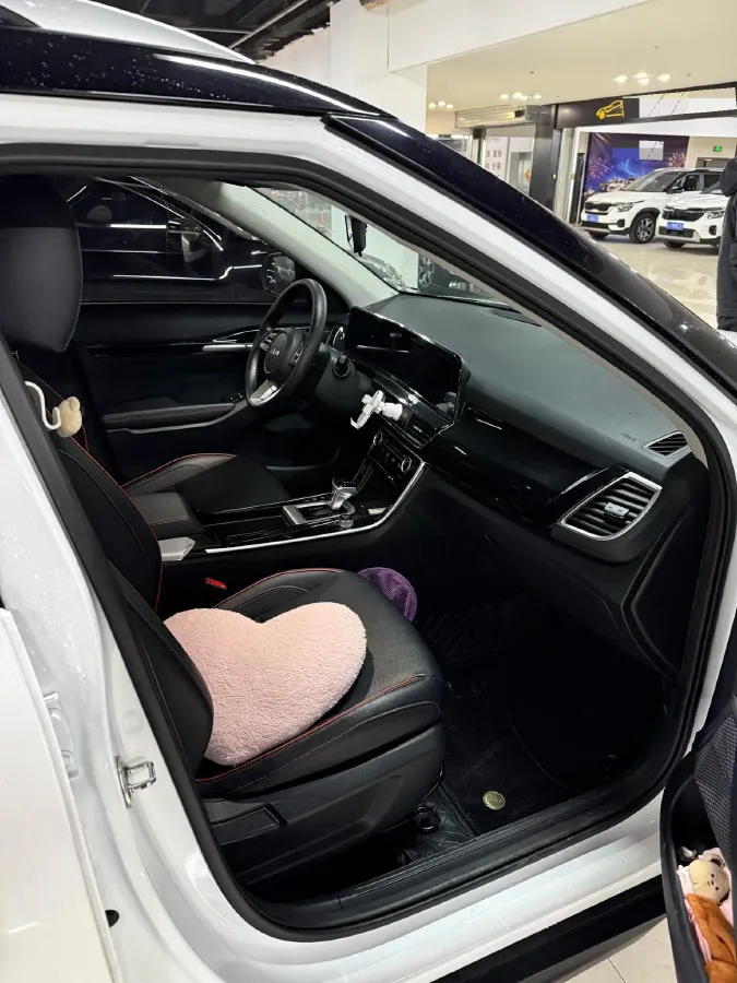 2023 Kia Seltos 1.5L 115HP L4 CVT,autocango,china used car exporter,china ev exporter,chinese used car exporter,chinese used ev exporter