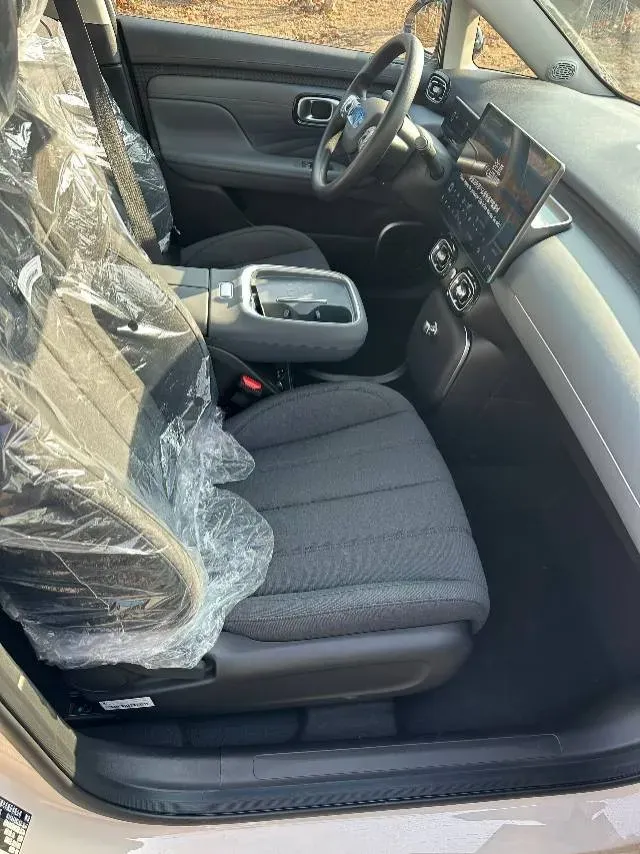 2025 Aion AION UT BEV,autocango,china used car exporter,china ev exporter,chinese used car exporter,chinese used ev exporter