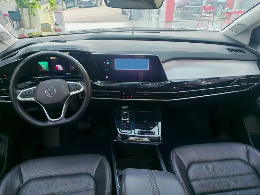 2022 Volkswagen Talagon 2.0T 220HP L4 7DCT,autocango,china used car exporter,china ev exporter,chinese used car exporter,chinese used ev exporter