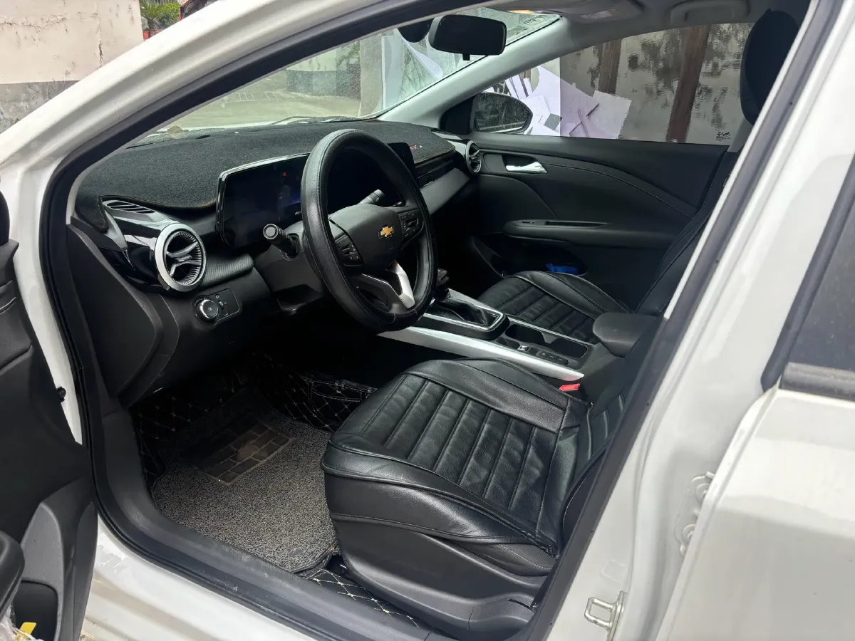 2023 Chevrolet Monza 1.5L 113HP L4 6DCT,autocango,china used car exporter,china ev exporter,chinese used car exporter,chinese used ev exporter