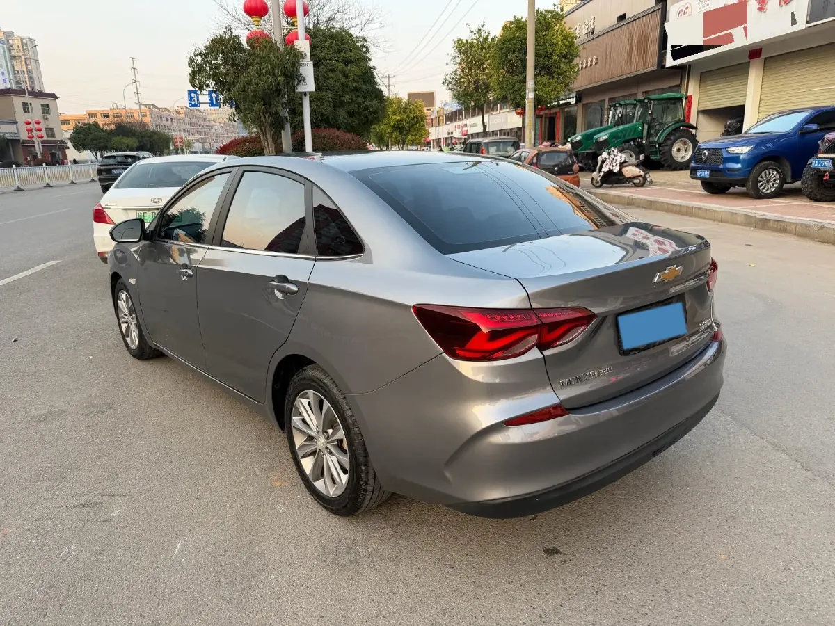 2022 Chevrolet Monza 1.5L 113HP L4 6AT,autocango,china used car exporter,china ev exporter,chinese used car exporter,chinese used ev exporter