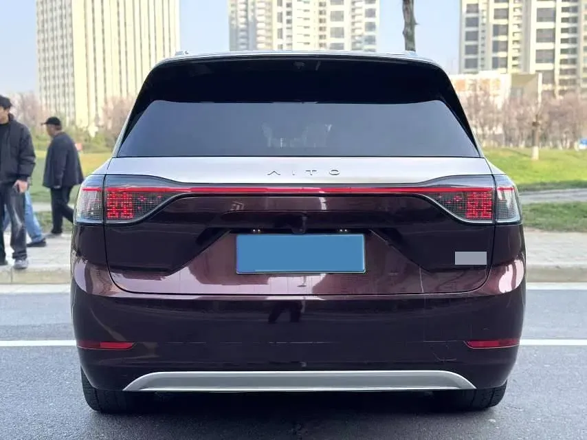 2024 AITO AITO M9 1.5T 152HP L4 REEV 42KWH,autocango,china used car exporter,china ev exporter,chinese used car exporter,chinese used ev exporter