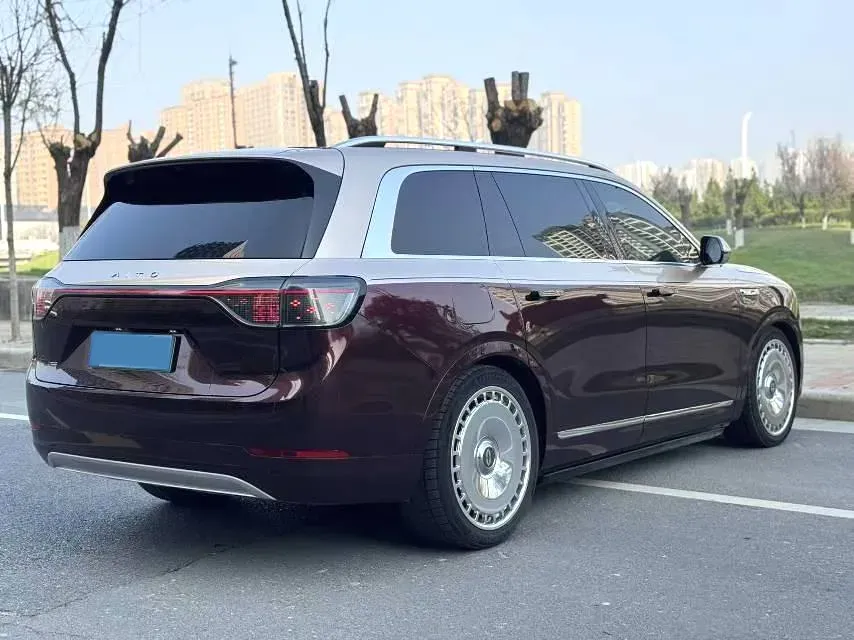 2024 AITO AITO M9 1.5T 152HP L4 REEV 42KWH,autocango,china used car exporter,china ev exporter,chinese used car exporter,chinese used ev exporter