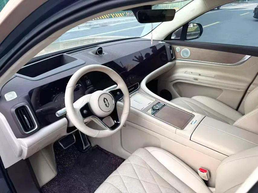 2024 AITO AITO M9 1.5T 152HP L4 REEV 42KWH,autocango,china used car exporter,china ev exporter,chinese used car exporter,chinese used ev exporter