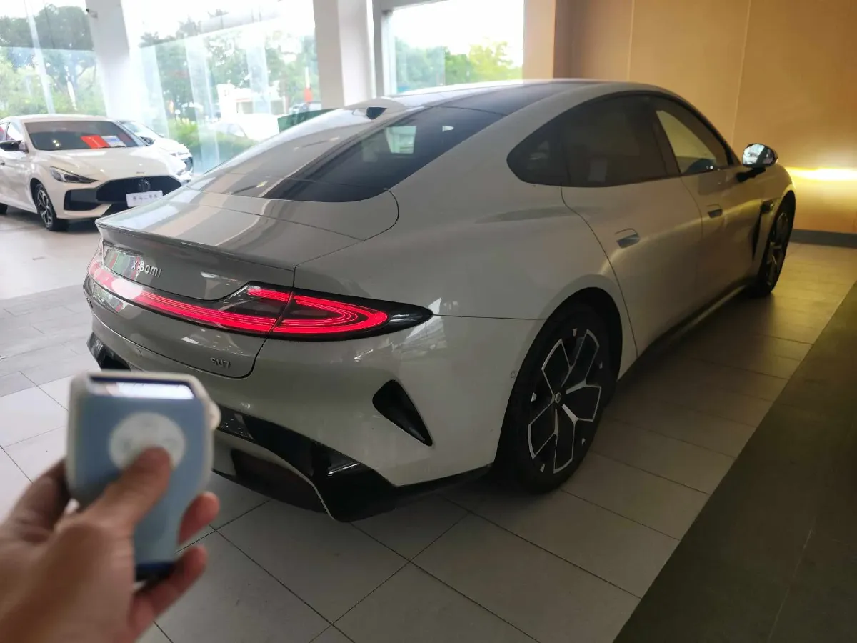 2024 MI SU7 BEV 73.6KWH,autocango,china used car exporter,china ev exporter,chinese used car exporter,chinese used ev exporter