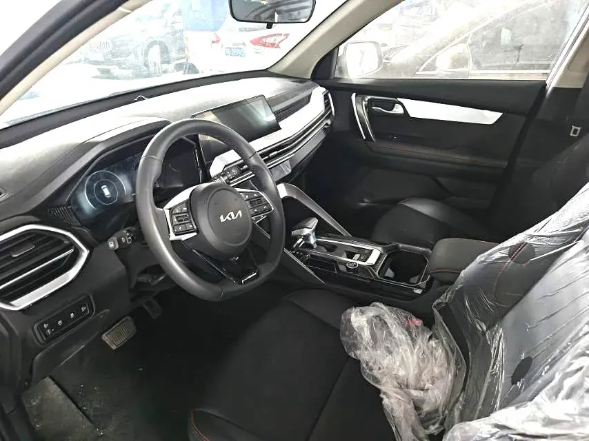 2021 Kia Sportage R 2.0L 161HP L4 6AT,autocango,china used car exporter,china ev exporter,chinese used car exporter,chinese used ev exporter