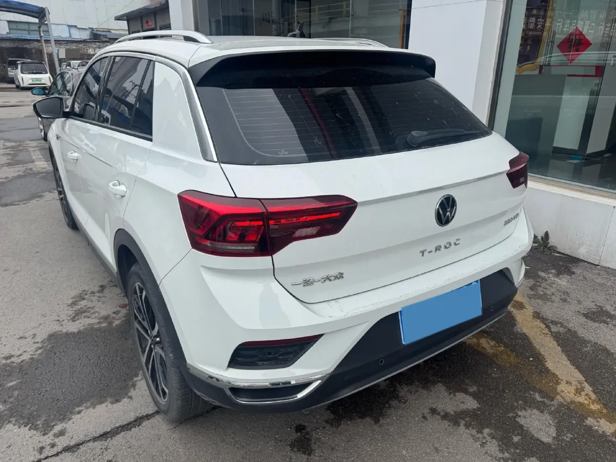2022 Volkswagen T-Roc 1.4T 150HP L4 7DCT,autocango,china used car exporter,china ev exporter,chinese used car exporter,chinese used ev exporter