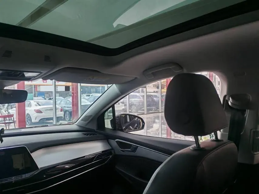 2024 Volkswagen Talagon 2.0T 220HP L4 7DCT,autocango,china used car exporter,china ev exporter,chinese used car exporter,chinese used ev exporter