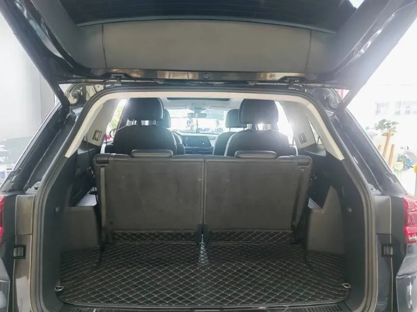 2024 Volkswagen Talagon 2.0T 220HP L4 7DCT,autocango,china used car exporter,china ev exporter,chinese used car exporter,chinese used ev exporter