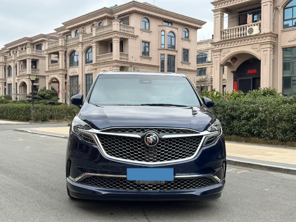 2020 Buick GL8 2.0T 237HP L4 9AT,autocango,china used car exporter,china ev exporter,chinese used car exporter,chinese used ev exporter