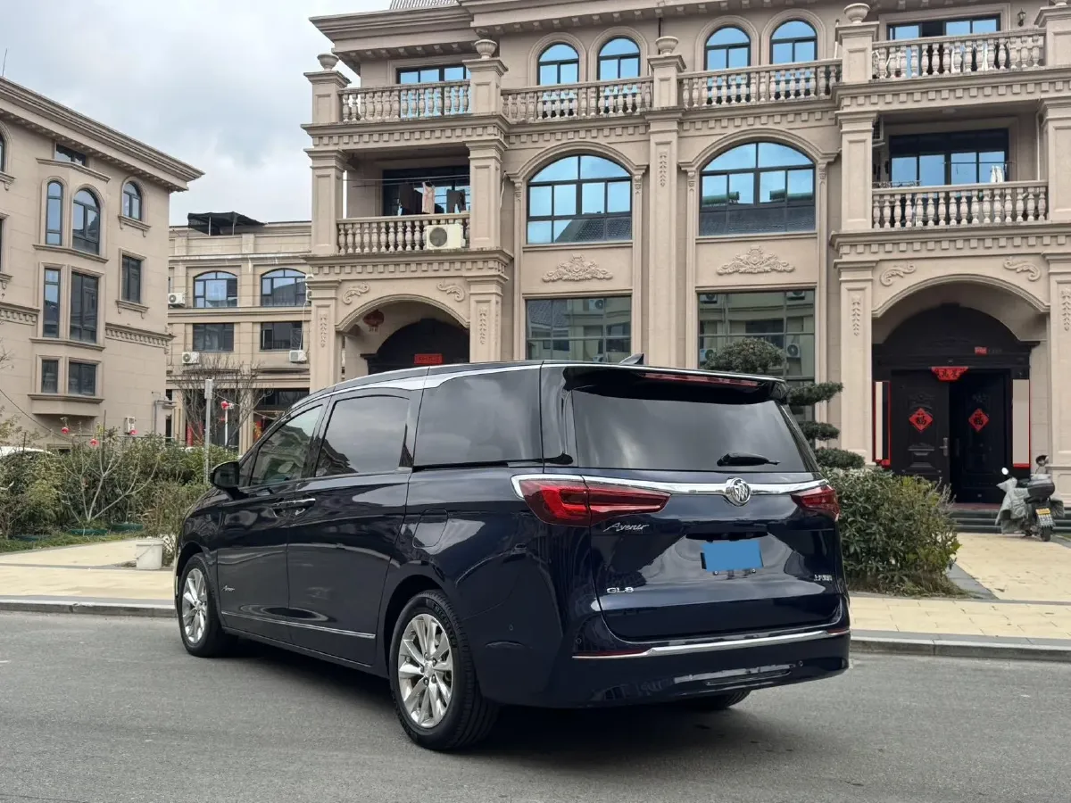 2020 Buick GL8 2.0T 237HP L4 9AT,autocango,china used car exporter,china ev exporter,chinese used car exporter,chinese used ev exporter