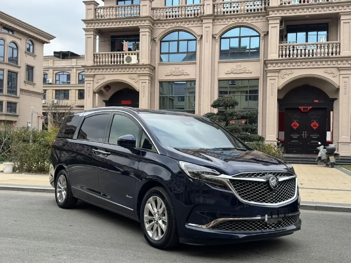 2020 Buick GL8 2.0T 237HP L4 9AT,autocango,china used car exporter,china ev exporter,chinese used car exporter,chinese used ev exporter