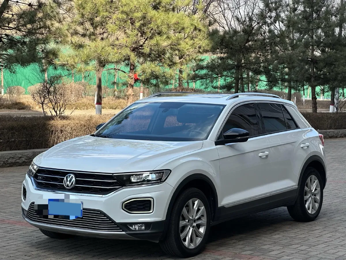 2020 Volkswagen T-Roc 1.4T 131HP L4 7DCT,autocango,china used car exporter,china ev exporter,chinese used car exporter,chinese used ev exporter