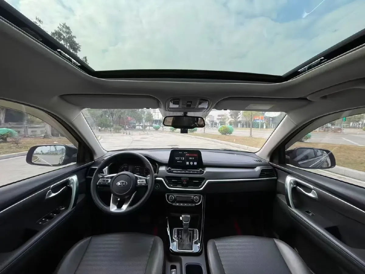 2018 Kia Sportage R 2.0L 160HP L4 6AT,autocango,china used car exporter,china ev exporter,chinese used car exporter,chinese used ev exporter