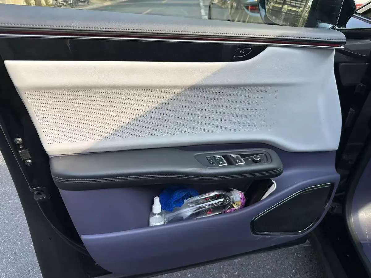 2021 HiPhi X BEV 97KWH,autocango,china used car exporter,china ev exporter,chinese used car exporter,chinese used ev exporter