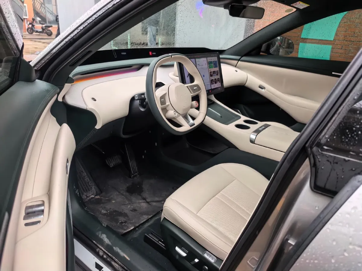 2025 MI YU7 BEV 96.3KWH,autocango,china used car exporter,china ev exporter,chinese used car exporter,chinese used ev exporter