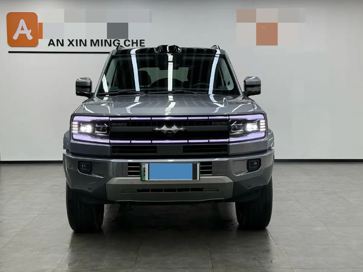 2025 FangChengBao Bao 5 1.5T 194HP L4 E-CVT PHEV 31.8KWH,autocango,china used car exporter,china ev exporter,chinese used car exporter,chinese used ev exporter