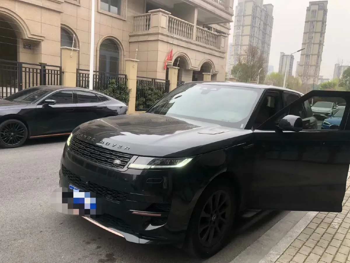 2023 Land Rover Range Rover Sport 3.0T 400HP L6 8AT,autocango,china used car exporter,china ev exporter,chinese used car exporter,chinese used ev exporter