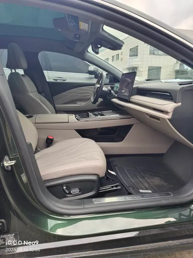 2025 Geely Galaxy Starshine 8 1.5L 112HP L4 1DHT PHEV,autocango,china used car exporter,china ev exporter,chinese used car exporter,chinese used ev exporter