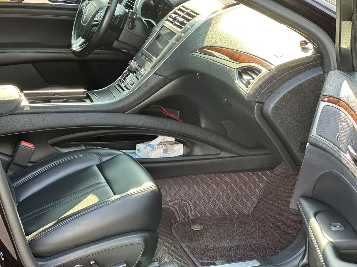 2019 BMW X2 1.5T 140HP L3 7DCT,autocango,china used car exporter,china ev exporter,chinese used car exporter,chinese used ev exporter