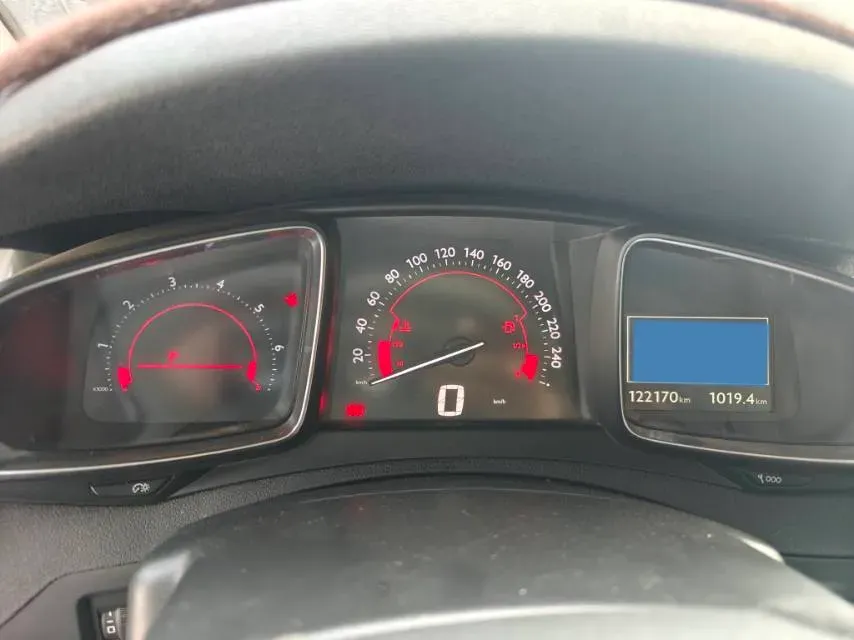 2014 DS 5 1.6T 163HP L4 6AT,autocango,china used car exporter,china ev exporter,chinese used car exporter,chinese used ev exporter