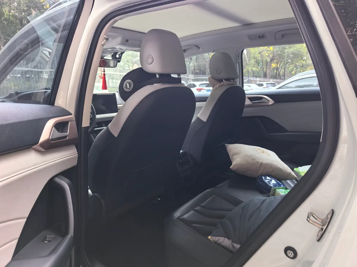 2023 Volkswagen Tharu 1.5T 160HP L4 7DCT,autocango,china used car exporter,china ev exporter,chinese used car exporter,chinese used ev exporter